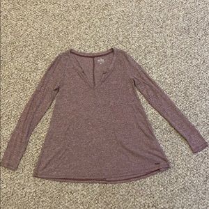 Hollister V-Neck Tee